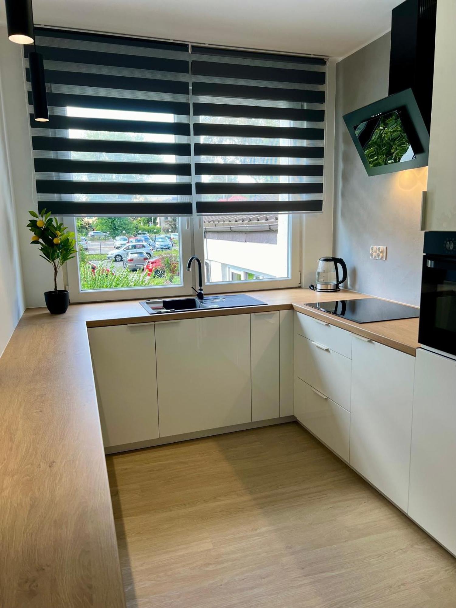M&S Lux Apartments Kochanowskiego Lodz  Ngoại thất bức ảnh