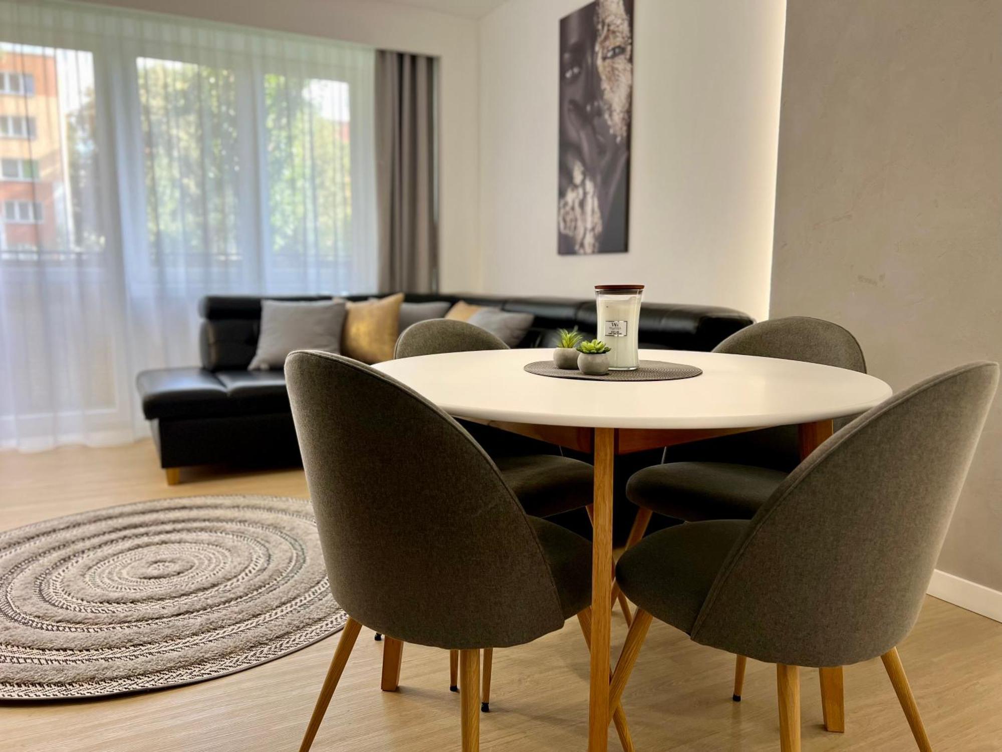 M&S Lux Apartments Kochanowskiego Lodz  Ngoại thất bức ảnh